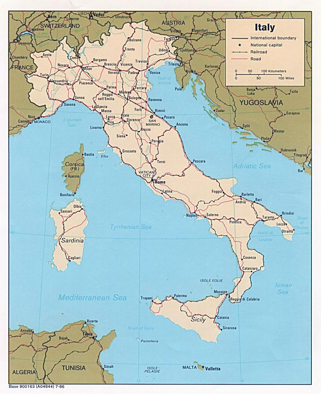 Grande Mapa Político De Italia Con Carreteras Ferrocarriles Y Las
